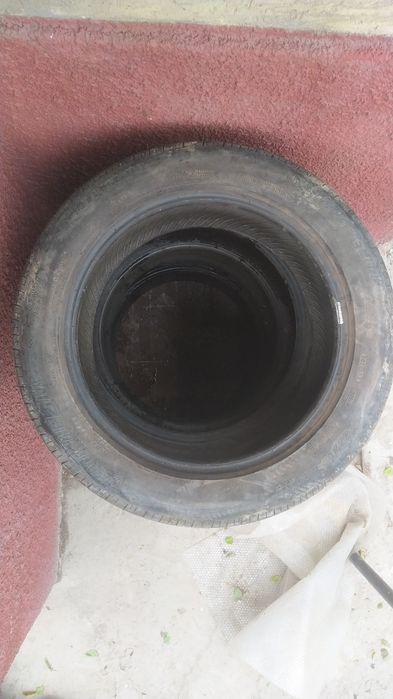 Продам всесезонные покрышки