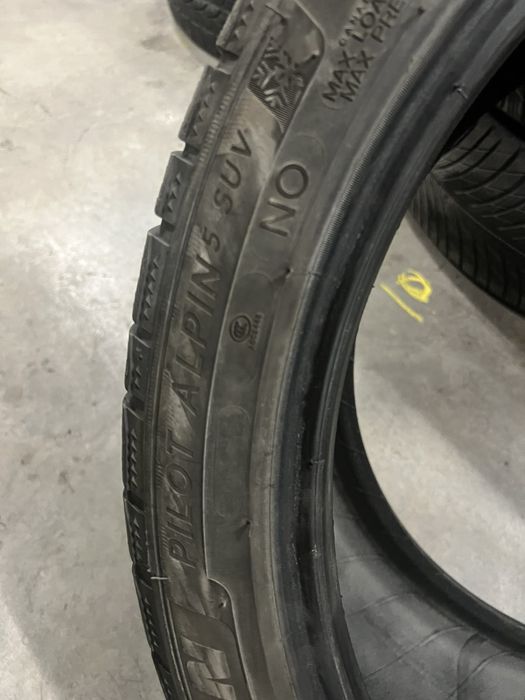 michelin pilot alpin 5 305/35 R21 , 275/40 R21