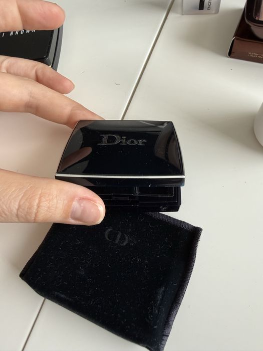 Козметика Hourglass Dior Bobbi Brown