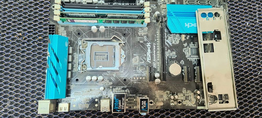 Материнские платы Z-97