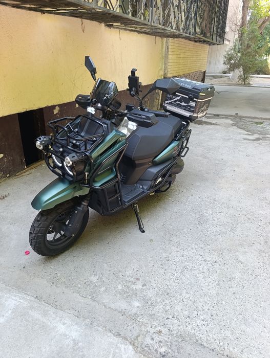 Skuter tank sotiladi