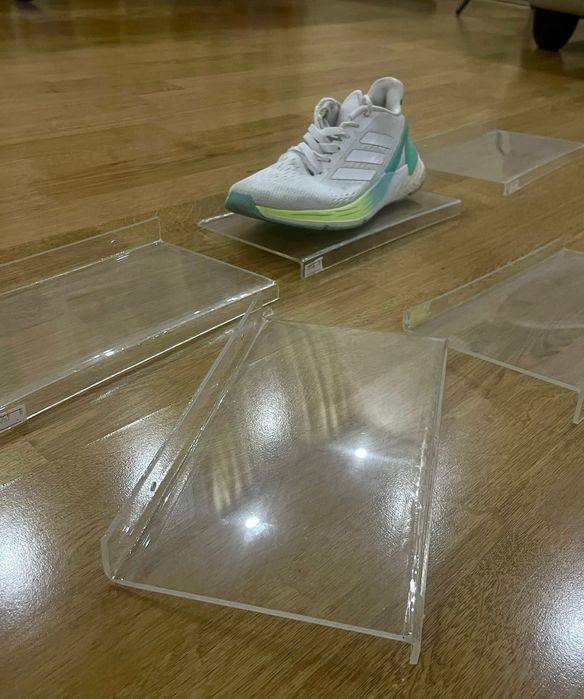 Полочки для Обувного отдела.