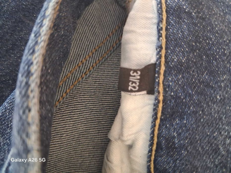 2 perechi blugi originali.mar.31 levis si drdenim