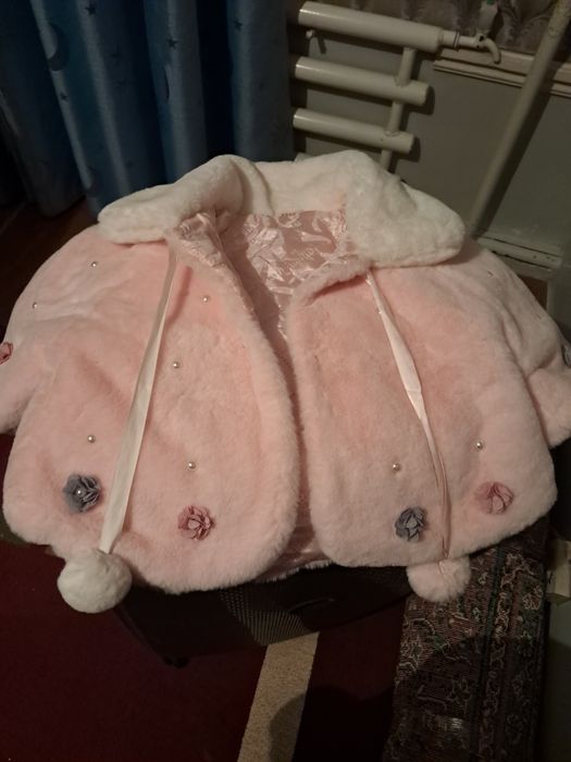 Продаю жилетку дёшево