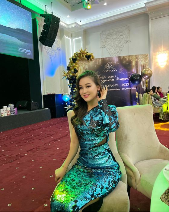 Вечерние платья новая