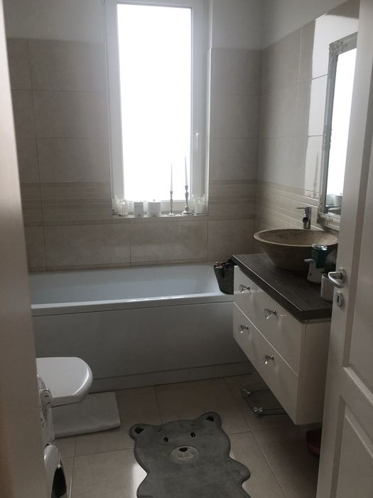 Vand apartament 2 camere