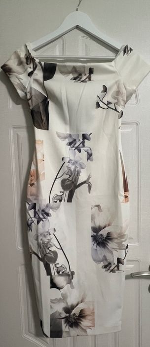 Нова рокля Ted Baler размер 0 ( xs )