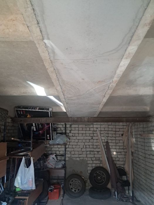 Продам гараж в Урале