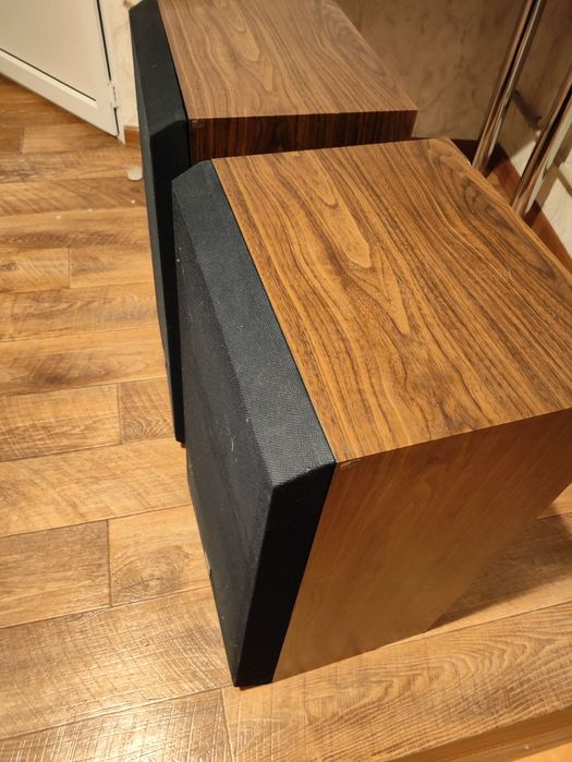 Напольная акустика Sansui C65.