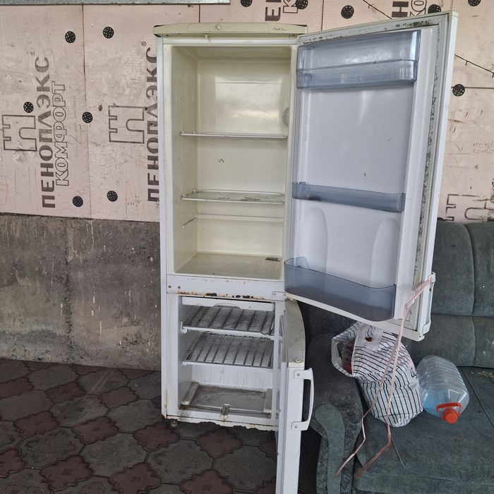 Продам холодильник Ханса