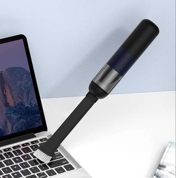 Автомобильный пылесос