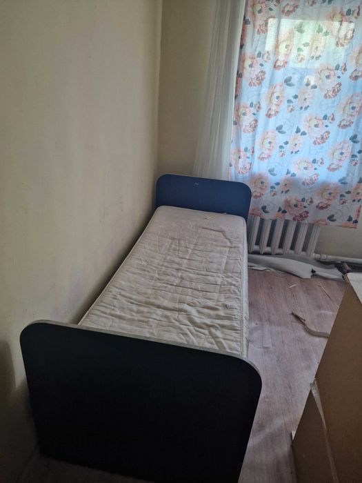 Продам кровати подростковые.