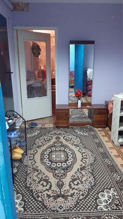 Продам ОКТ с мебелью