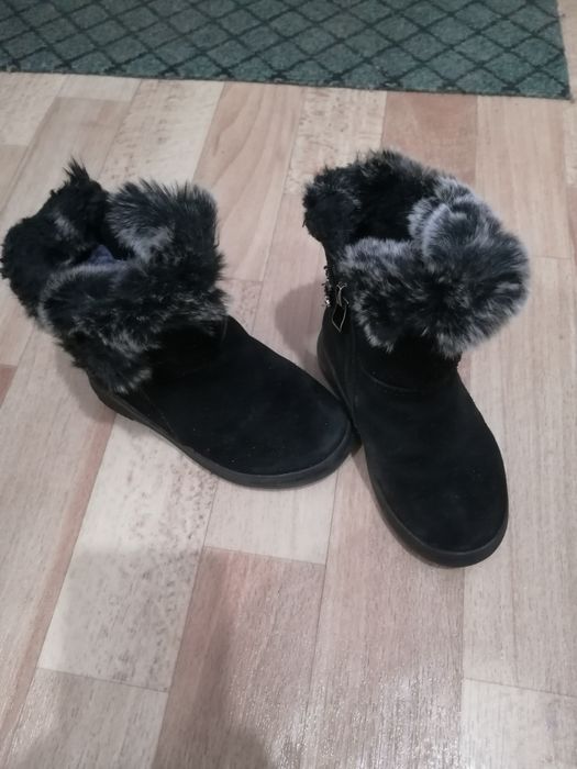 Продам зимние сапожки