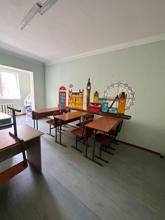 Парта орындықтарымен срочно сатылады!!!