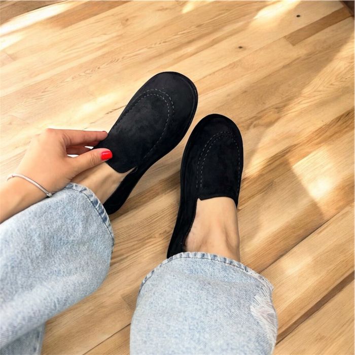 Lora Piano макасины