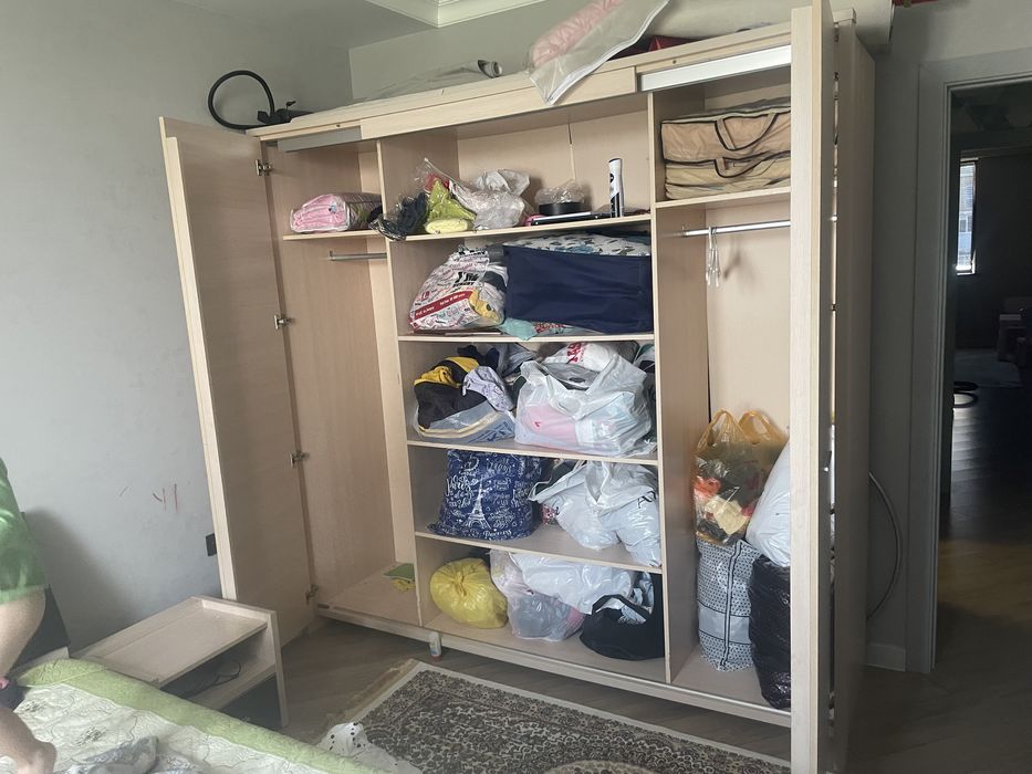 Шкаф ( шифоньер) купе