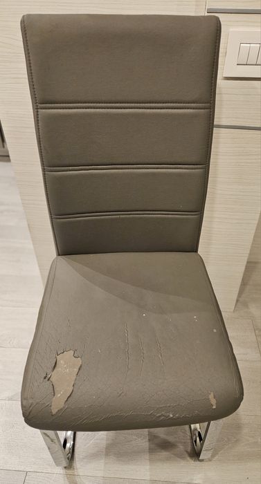 2 Scaune Mobexpert  piele ecologica cadru metalic