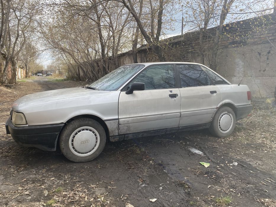 Продам Audi 80b3