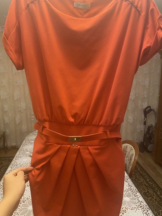 Платье женское
