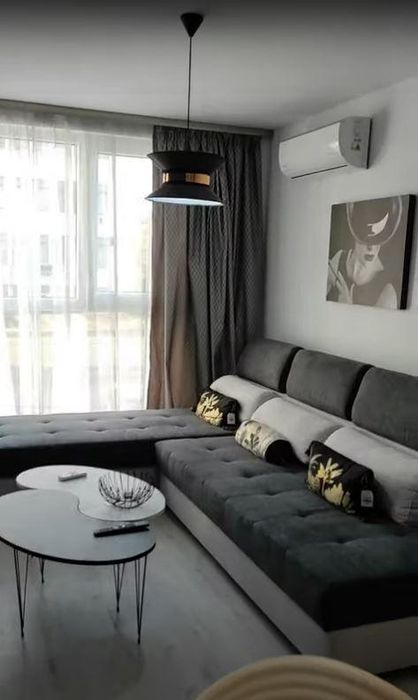 Дава се под наем Двустаен апартамент в Бургас, Братя Миладинови - 78 кв.м за 714 € - Снимка #2