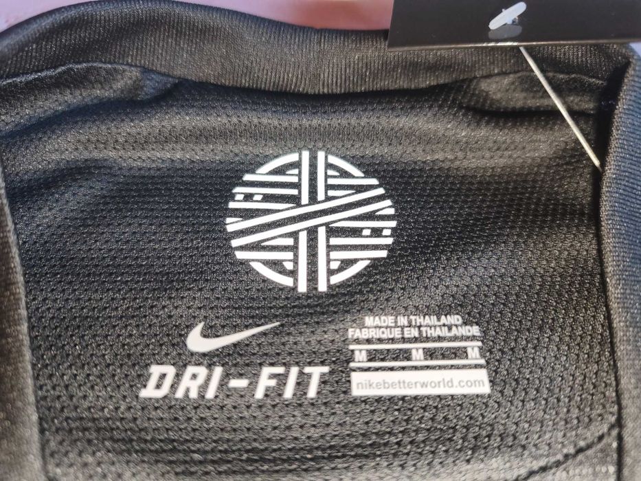 Трети екип на Португалия от сезон 2012-13