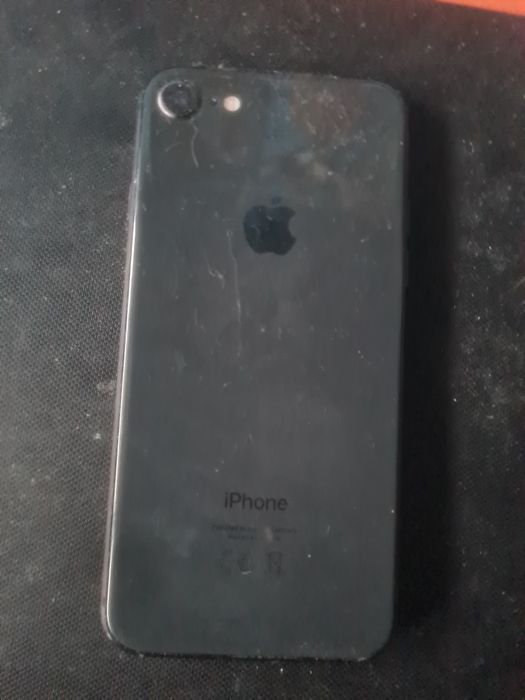 vănd telefone iphone se 2 2020