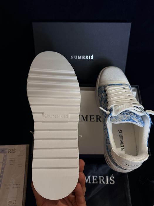 Adidas Numeris 44