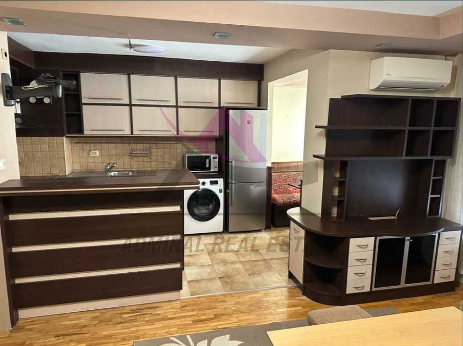 Дава се под наем Двустаен апартамент в Варна, Конфуто - 65 кв.м за 500 € - Снимка #1