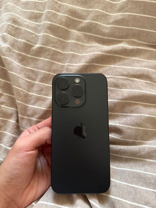 Iphone 15 pro 256gb 82%акб