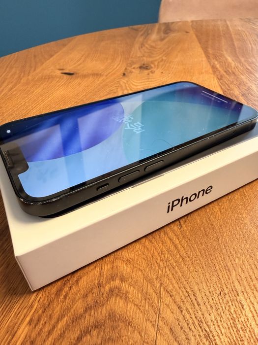 iPhone 13 Midnight 128GB