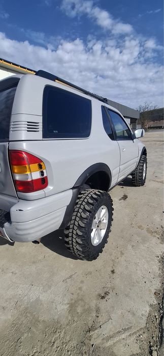 Vând Opel Frontera sport 2.2 DTI