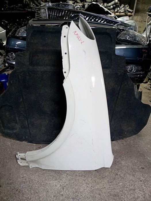 Переднее левое крыло Porsche Cayenne