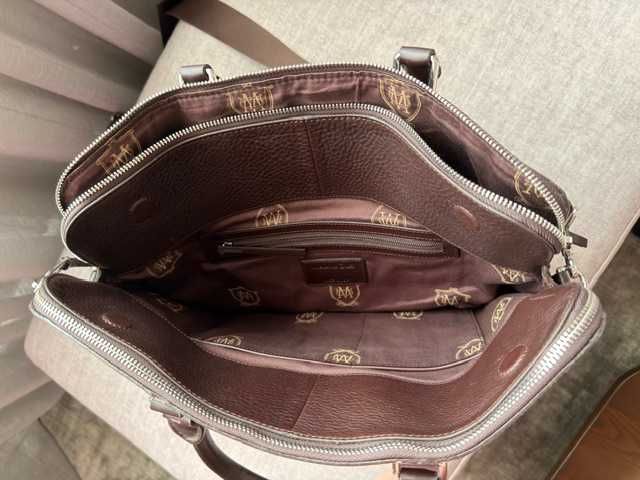 Чанта Massimo Dutti