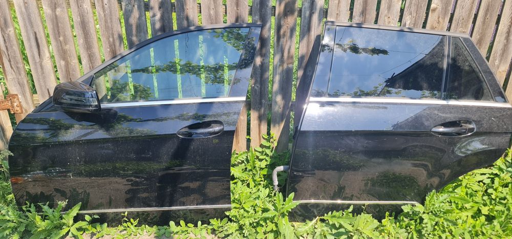 Portiera stanga fata-spate/dreapta fata-spate Mercedes W212 E-Class