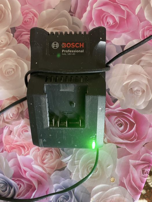 Incarcator Bosch GAL 18V-40