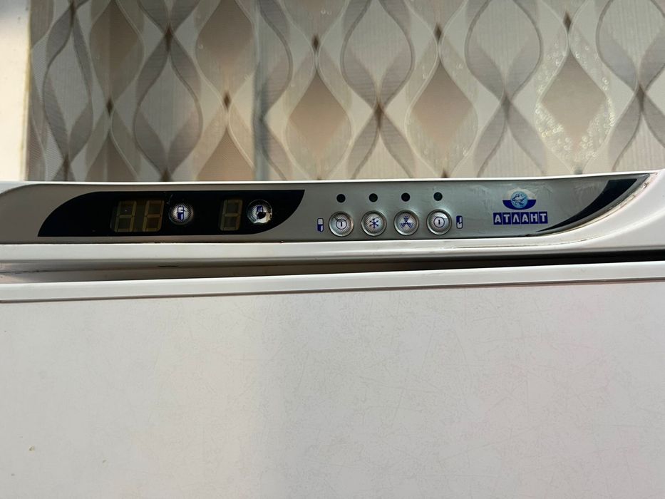 Отдам холодильник даром