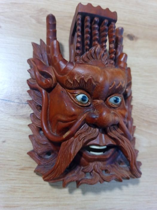 Антична азиатска маска   дърворезба