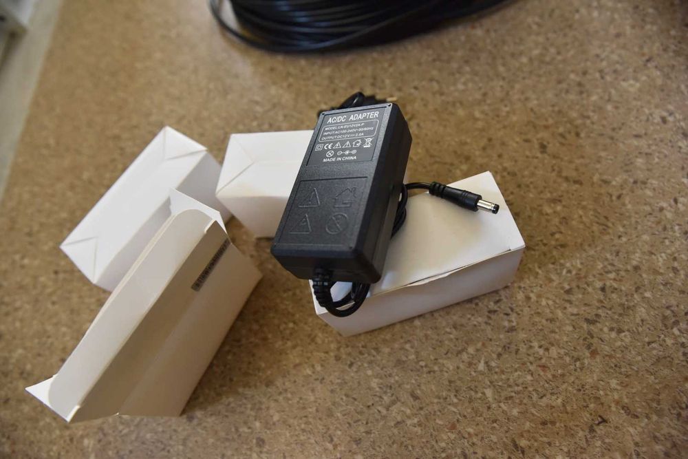 Kit complet 4 camere supraveghere Hikvision 1080P