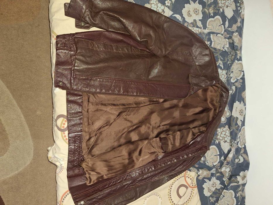 Мъжко кожено яке !