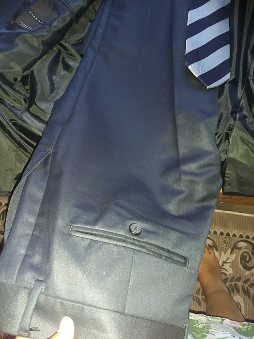 костюм zara men като нов