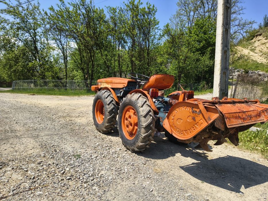 Tractoras  carraro tiger 4x4
