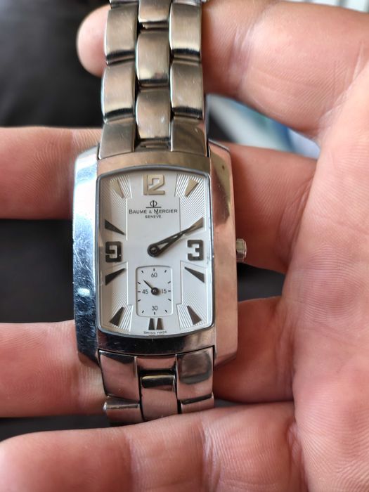 Часовник Baume & mercier Hampton Milleis