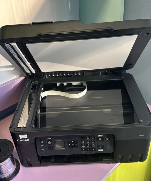 Продается принтер с красками