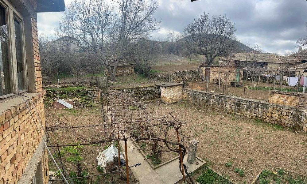 Продава се Къща в Опака - 150 кв.м за 340 €/кв.м - Снимка #5