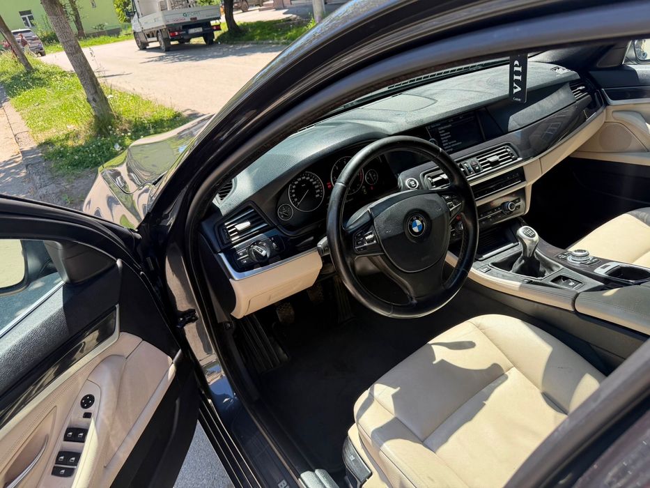Bmw 520d 2011 2.0 diesel manual navi mare led