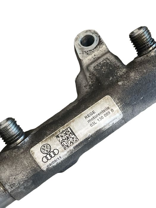 Rampa Injectoare Volkswagen Golf Vi 5K1 2008 - 2013 1.6 Tdi Cayc 03L13