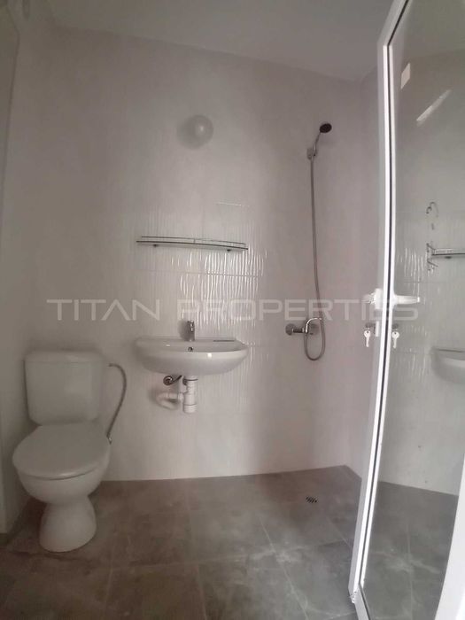 Продава се Тристаен апартамент в Пловдив, Въстанически - 84 кв.м за 1131 €/кв.м - Снимка #8