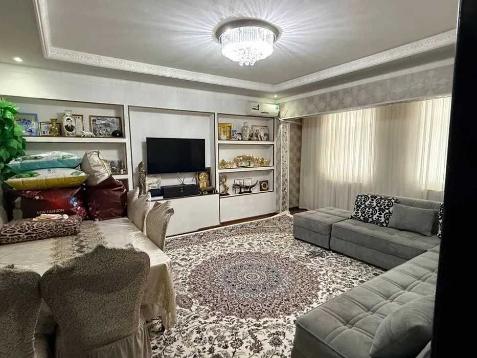 4 хонали кенг ва қулай квартира сотилади Шайхантахур  1-этаж 113.5 м²