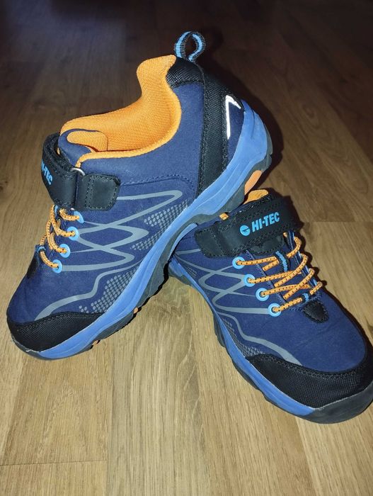 Детски обувки за преходи